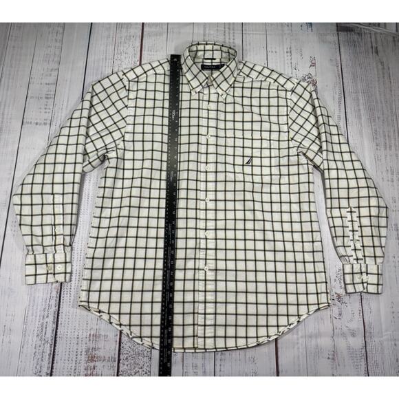 Nautica Shirt Mens Size M Button Up Long Sleeve Black Yellow Plaid Logo Casual - Picture 7 of 7